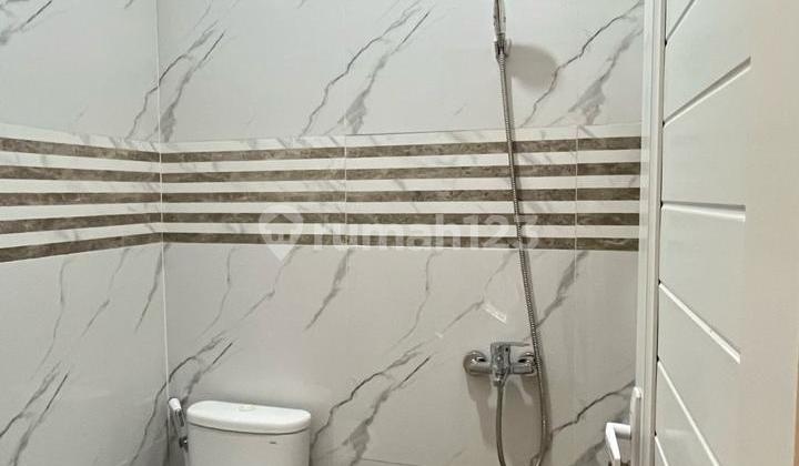 Dijual Rumah Kos Dekat BINUS, Kebon Jeruk, Jakarta Barat Dijual Rumah Kos Dekat BINUS, Kebon Jeruk, Jakarta Barat