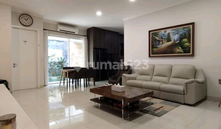The Eminent Vivacia Furnished House with Pool in BSD