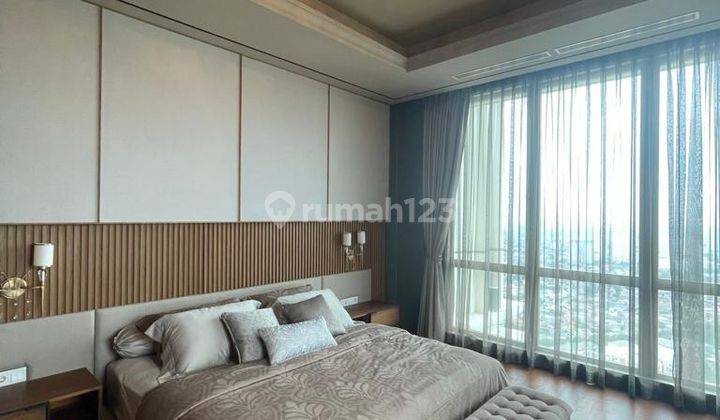 Pakubuwono Signature, 4 +1 Bedroom, Full Furnished, High Floor SCBD view, Lux Interior Design 2