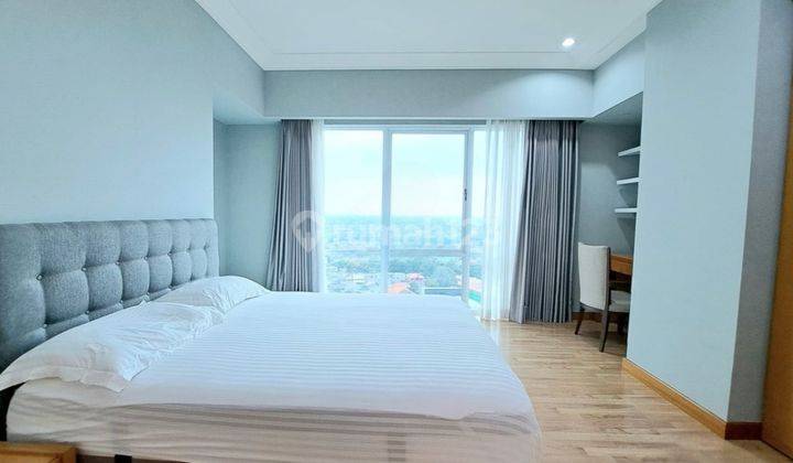 Pakubuwono Residence 2 Kamar Tidur, Pool View, Harga Bu 2