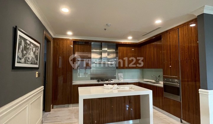 Botanica Apartment Simprug 3+1br Siap Huni Dijual — Best Family Size  2