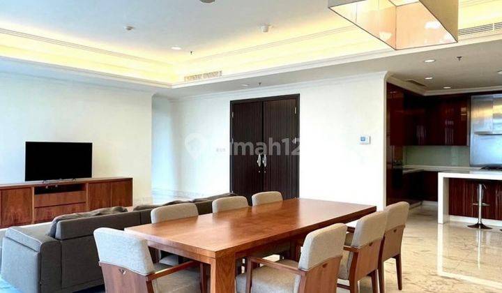 Termurah Botanica Apartment Simprug 3br + 1 Study Room. Pool And High Rise View. Very Well Maintained Unit 1