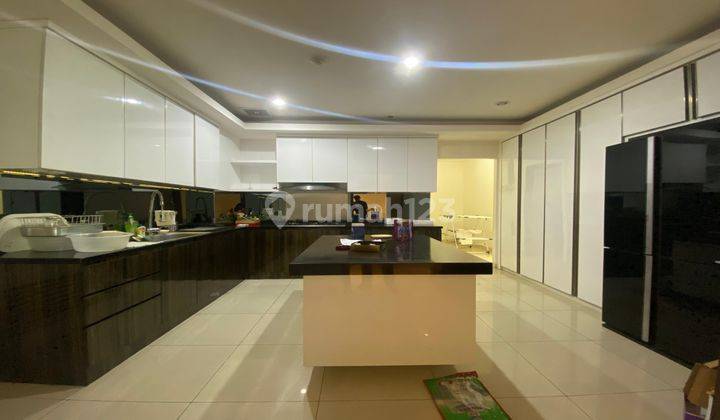 Pakubuwono Signature For Sale, Like New, Clear City View, Very Well Maintained Unit 2