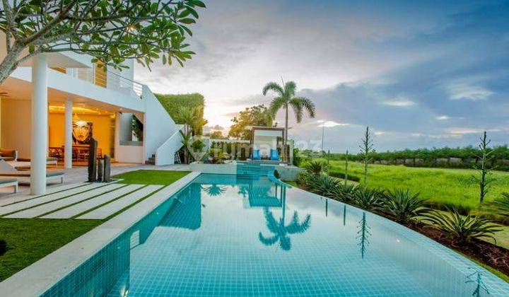 Villa Luxury View Golf di Pecatu Resort Badung Selatan  1