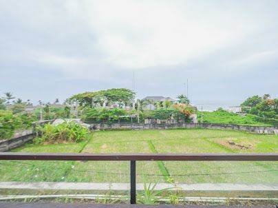 Villa Dekat Pantai Cemagi Mengwi Badung  2