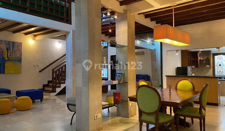 Rumah Model Villa di Kesambi Kerobokan Badung  2