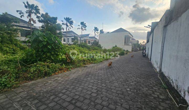 300m2 land in Canggu Berawa near Lingk Villa beach  1