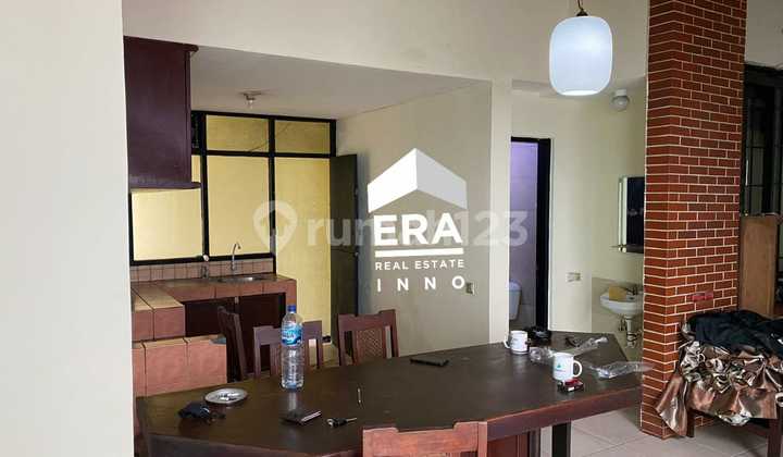 Di Jual Rumah Terawat Mainroad Sarijadi Strategis 2