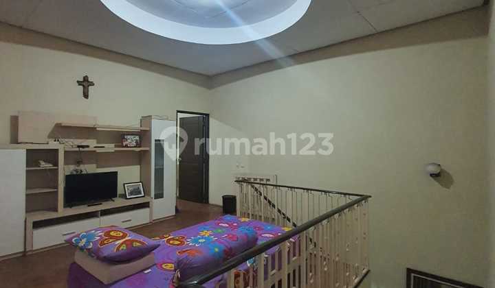 For Sale House City Center Strategic Location 2