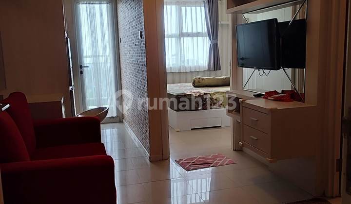 For rent quickly, Parahyangan Residences Apartment, Good, Furnished. 2
