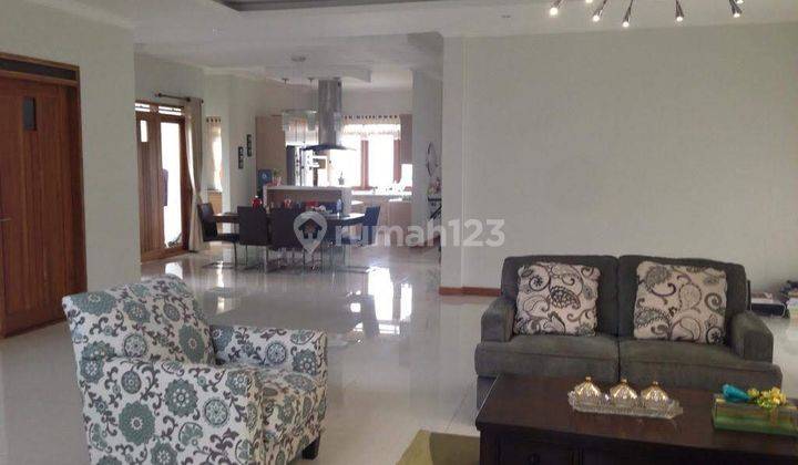 Di jual cepat Rumah di Citra green dago 3 Lantai Bagus furnish 2