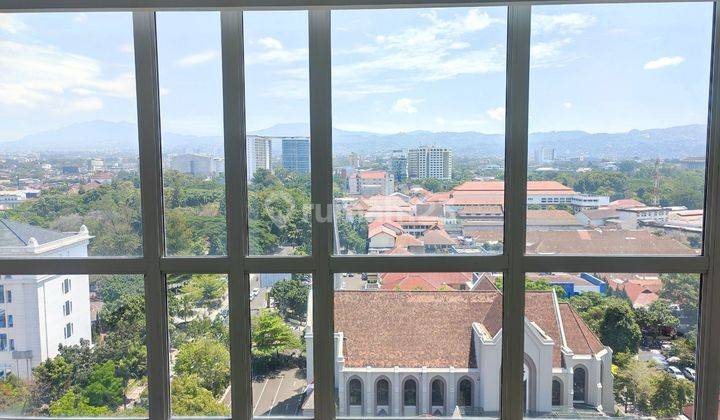 Di jual Apartemen eL Royale Bandung 3 Kamar Tidur view kota 2