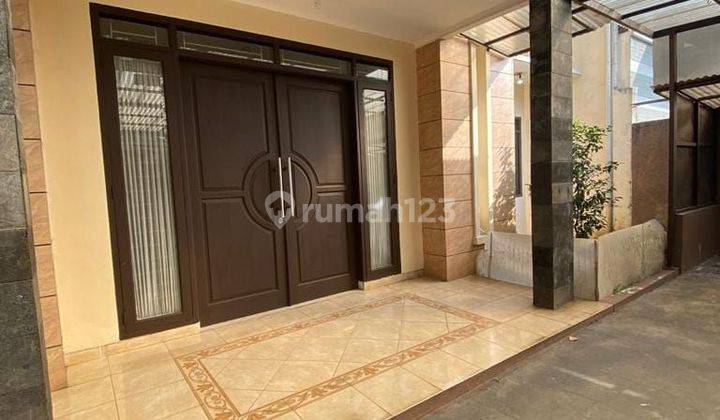 Di jual rumah setra indah sayap pasteur strategis 1