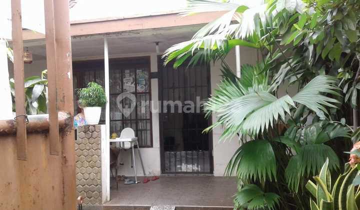 Dijual rumah tidak masuk mobil sayap Pajajaran 