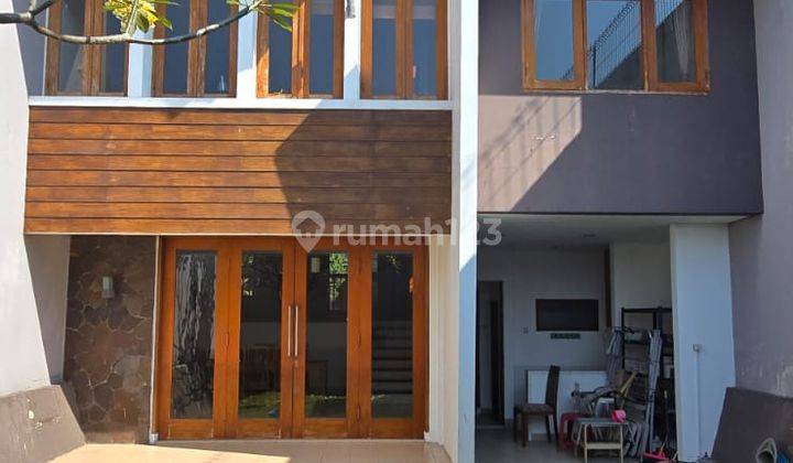 Di Jual Rumah Bagus Terawat Dalam Town House Di Cigadung 1