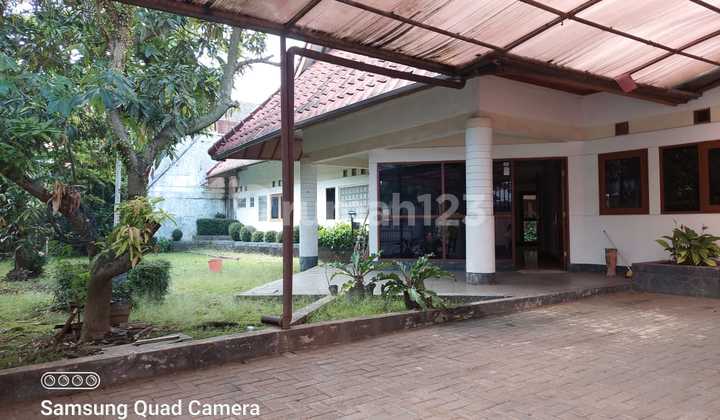 Di jual rumah terawat di arcamanik bandung timur Di jual rumah terawat di arcamanik bandung timur