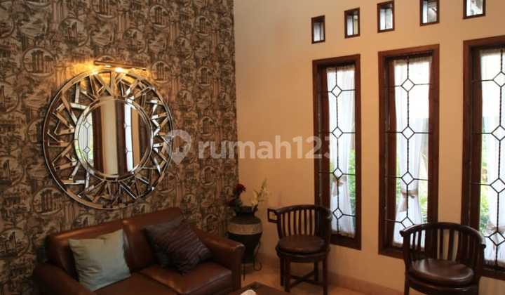 Di Jual Cepat Rumah Bagus Fullfurnish Dalam Cluster di Surya Setra