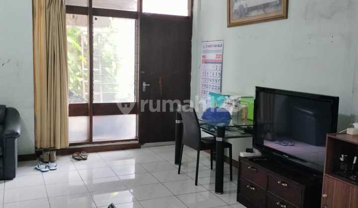 Di Jual Rumah Lama Cocok Untuk Kantor/kost2 An Lokasi Rajawali 2