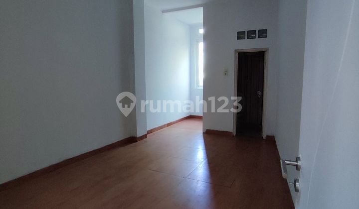 For Rent, Well-Maintained House in One-Gate Cluster in Cigadung