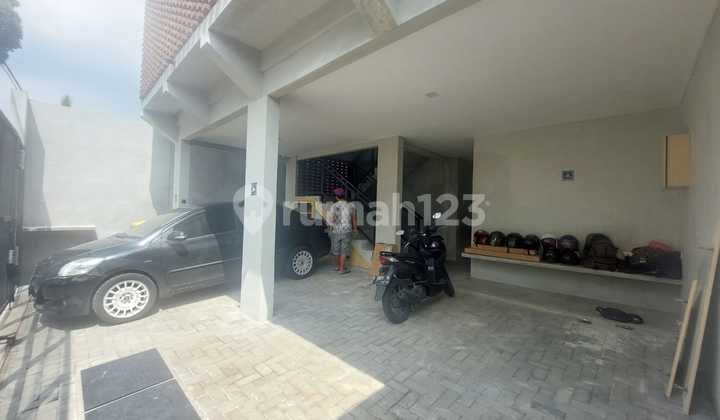 Di Jual Cepat Rumah Kost Lux di Cisitu Dago