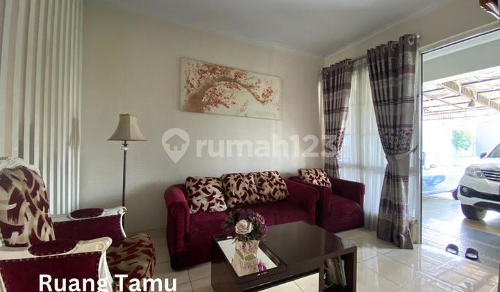 Rumah apik halaman belakang terbuka dalam cluster dekat mall di kota wisata cibubur 2