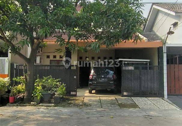 Rumah Siap Huni Dekat Gerbang Tol Jati Asih di Villa Nusa Indah 1