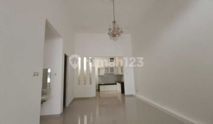 Renovated House Cheap Open Layout in Kota Wisata Cibubur