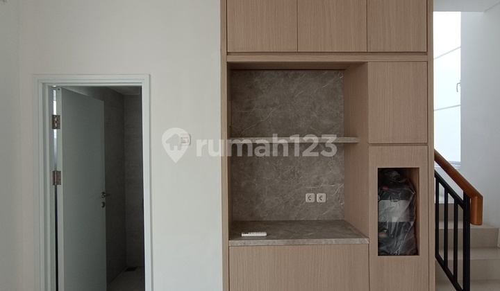 Rumah Savasa Sewa Siap Huni Full Furnish Perabotan Nyaman Modern 2