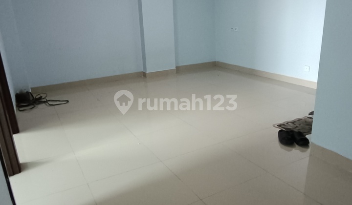 FOR RENT 2 Bedroom Apartment Unfurnished Cheap Comfortable Spacious Green Environment Jababeka FOR RENT 2 Bedroom Apartment Unfurnished Cheap Comfortable Spacious Green Environment Jababeka