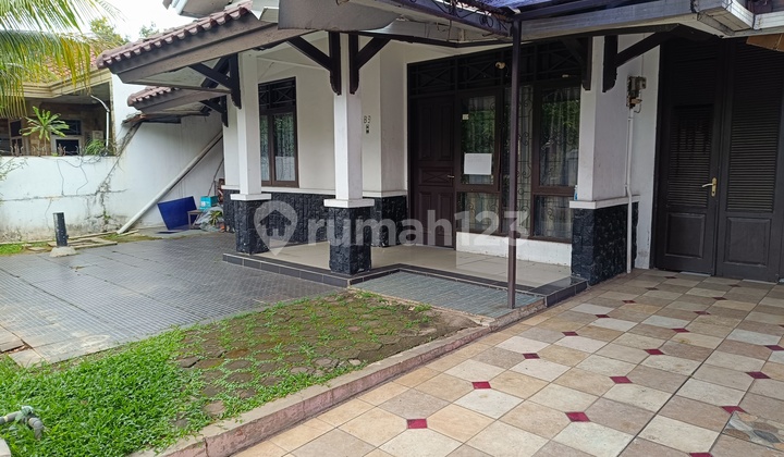 Rumah Asri Tanah Luas 300m Tropikana Residence Jababeka Cikarang Harga Spesial