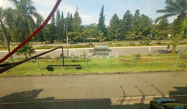 Ruko siap pakai di jalan utama Thamrin Sentul city 9