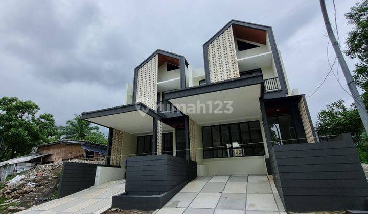 DIJUAL Rumah mewah Scandinavian mode di Mediterania golf Sentul. 2