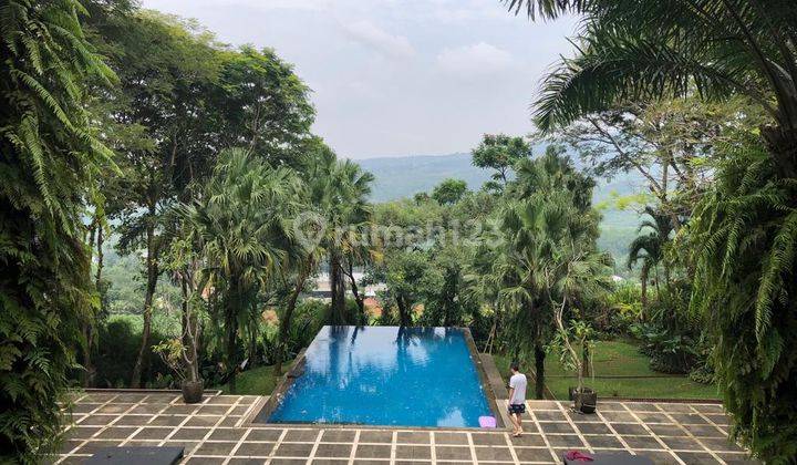 Rumah mewah plus Swimming pool view gunung Hambalang di Notridge 2