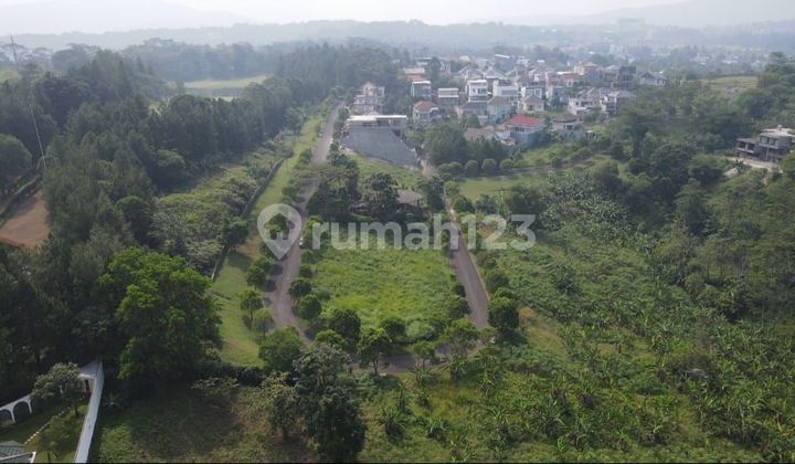 Kavling best view depan lapangan golf dan view gunung salak