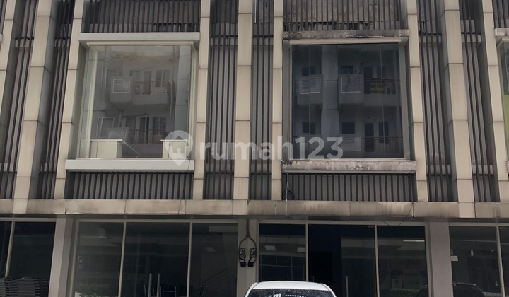 Ready-to-Use Shop House in Front of Sta Sentul City Apartments, Behind Aeon 2