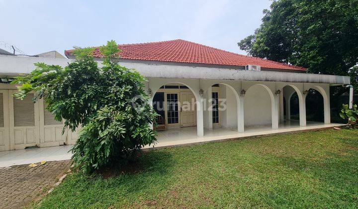 Rumah Cantik Gaya Kuno  1