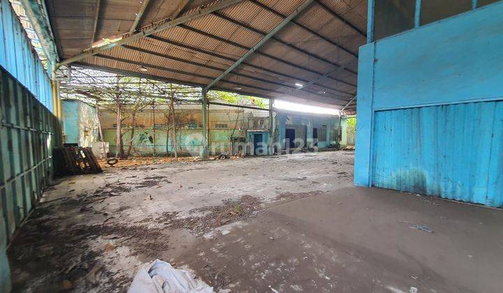 Gudang Siap Pakai di Jl Raya Narogong Cileungsi 2