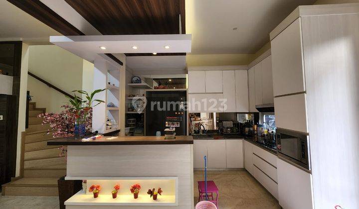 Dijual Rumah Premier Park I di Modernland 2