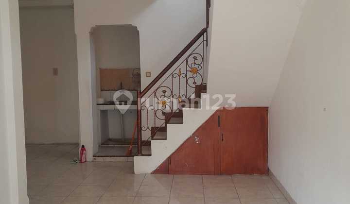 Rumah Cluster Nirwana Minimais di Modernland 2