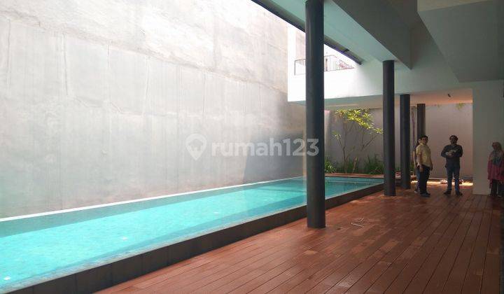 Bright, Modern and Quite House in Kebayoran Baru area &#34; The price can be negotiable&#34; 2