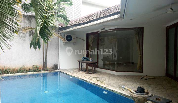 House  in Kemang area The Price can be negotiable 1