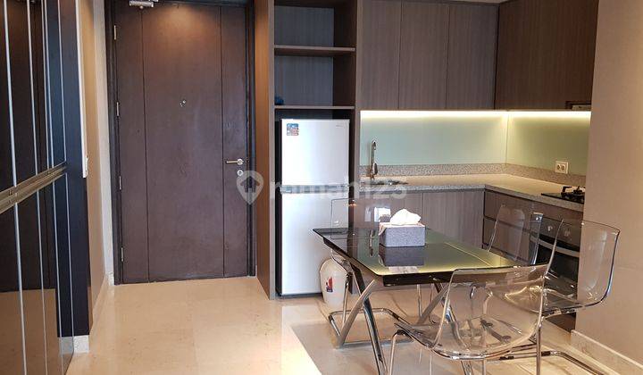 Fabulous atmosphere apartment with comfort neighborhood in Kuningan 2