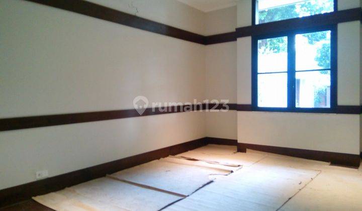 Comfortable and beautiful house In area Menteng for expatriat and others &#34;The price can be negotiable&#34; 2