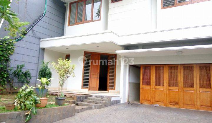 Good house in strategic location of Menteng Jakarta for office or residential &#34;The price can be negotiable&#34; 1