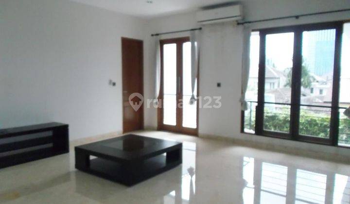 Amazing House in the Prime area of Pondok Indah 1