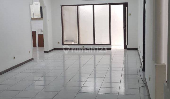 House  at senopati area suitable for office 1