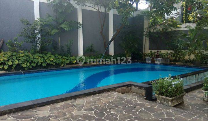 Luxury and huge house  Senopati area &#39;&#39;Ready  & negotiable 1