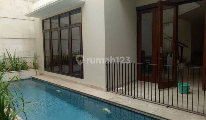 Luxury house in Senopati area ready 1