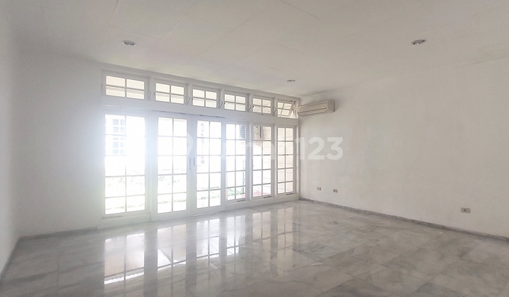 Hommie house at Kuningan suitable for Expatriate Residential or Office 2