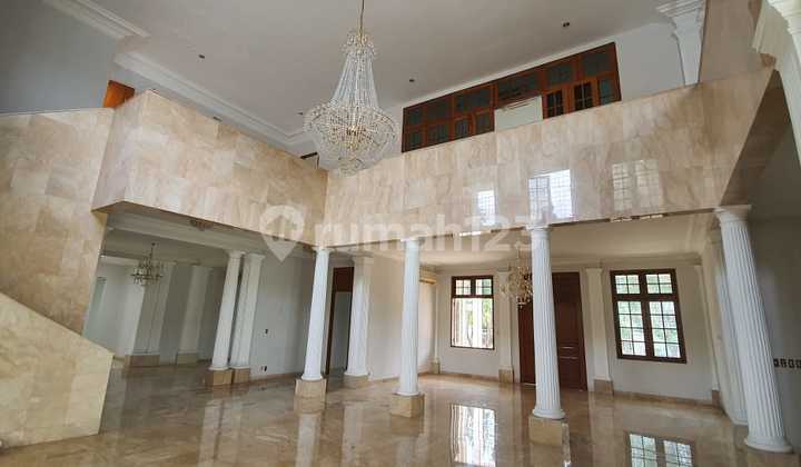 Luxury house in Permata Hijau area  1